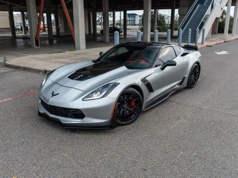 Used 2016 Chevrolet Corvette Z06 w/ 2LZ Preferred Equipment Group image 8