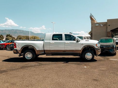 Used 2023 RAM 3500 Limited AWD/4WD image 8