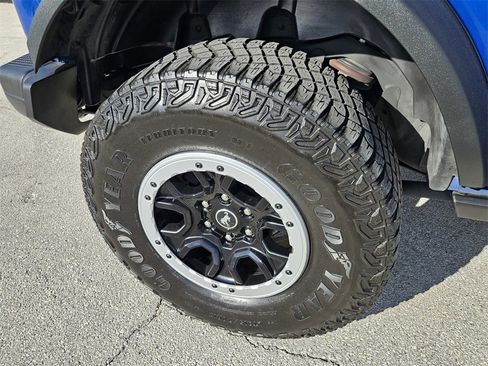 Used 2021 Ford Bronco First Edition image 40