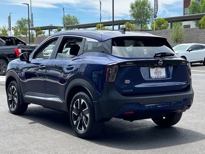 New 2025 Nissan Kicks SV w/ SV Premium Package