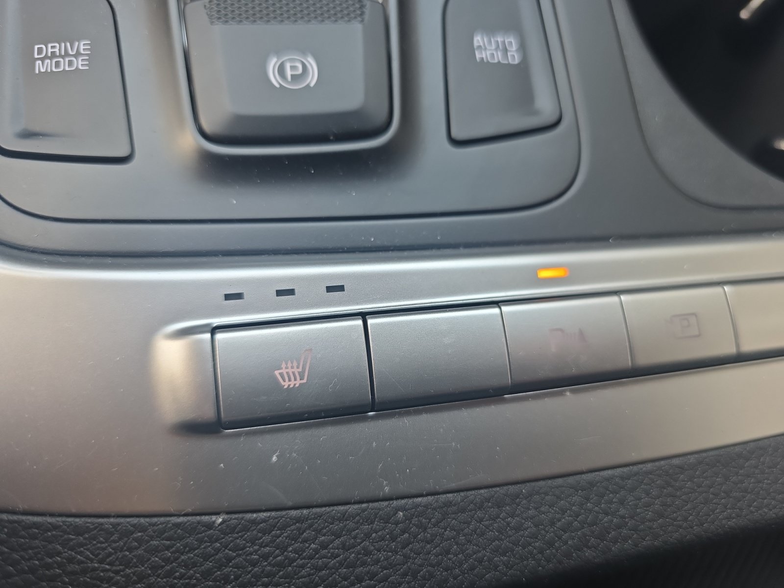 Certified 2026 Kia Carnival FWD image 23