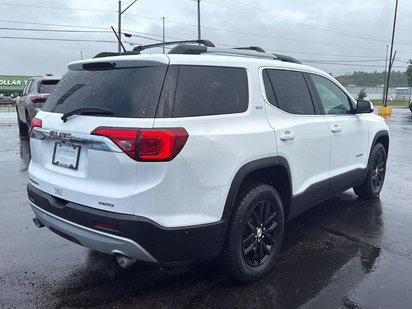 Used 2019 GMC Acadia SLT AWD/4WD image 5