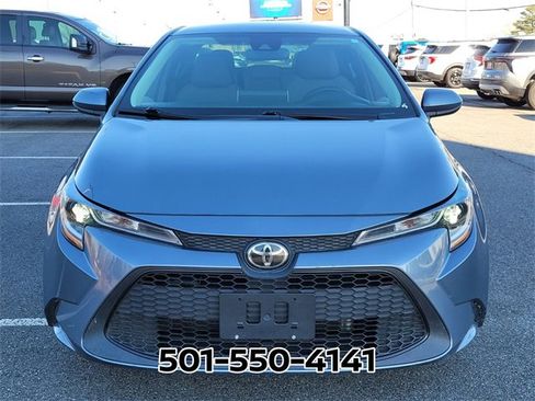 Used 2021 Toyota Corolla LE image 5