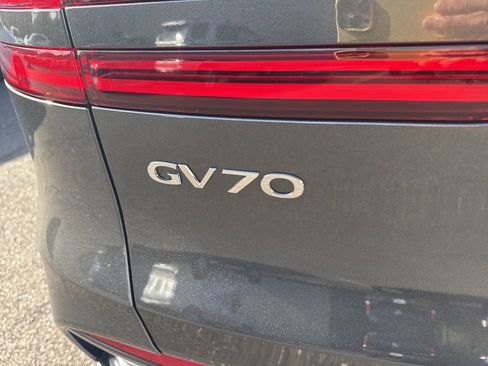 New 2026 Genesis GV70 2.5T Select AWD/4WD image 10