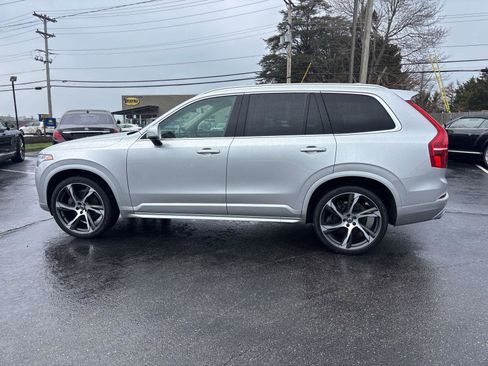 Used 2020 Volvo XC90 T5 Momentum w/ Advanced Package image 2