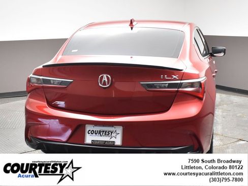 Used 2020 Acura ILX image 5