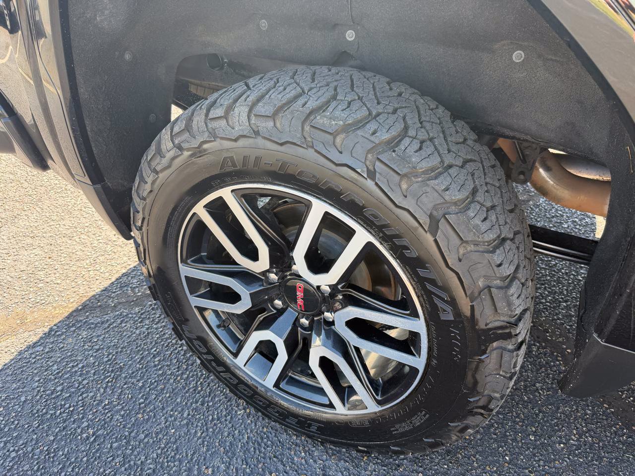 Used 2019 GMC Sierra 1500 AT4 w/ AT4 Premium Package AWD/4WD image 29