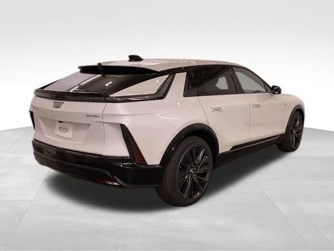 New 2025 Cadillac Lyriq Sport AWD/4WD image 8