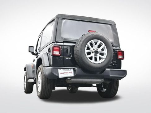 Used 2023 Jeep Wrangler Sport S image 32