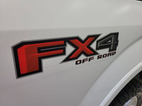 Used 2019 Ford F150 King Ranch w/ Equipment Group 601A Luxury AWD/4WD image 15