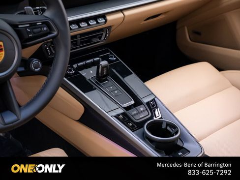 Used 2022 Porsche 911 Carrera RWD image 12