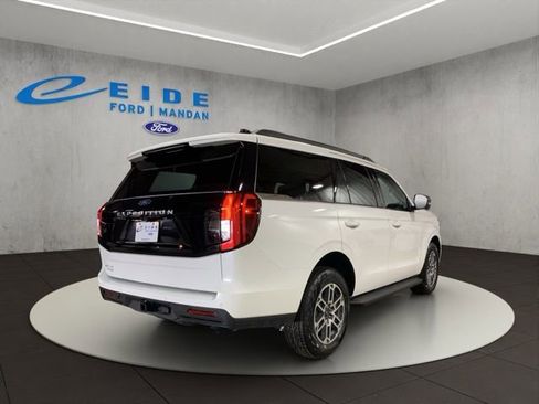 New 2026 Ford Expedition Active AWD/4WD image 7