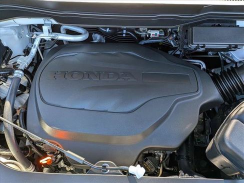 Used 2025 Honda Ridgeline TrailSport image 22