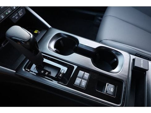 New 2026 Subaru Outback Limited image 43