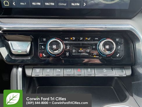 Used 2025 GMC Sierra 3500 Denali image 32