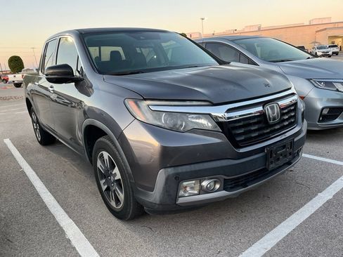 Used 2019 Honda Ridgeline RTL-E image 2