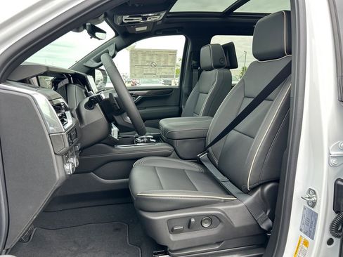 New 2026 GMC Yukon XL Elevation w/ Elevation Premium Package AWD/4WD image 18