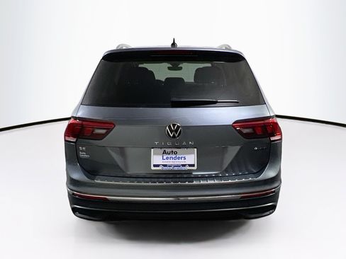 Used 2022 Volkswagen Tiguan SE AWD/4WD image 6