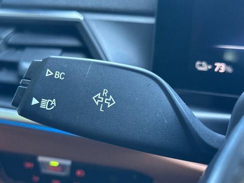 Used 2023 BMW i4 eDrive40 w/ M Sport Package RWD image 31