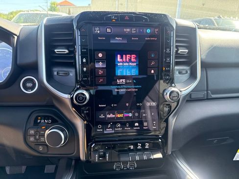 New 2026 RAM 1500 4x4 Crew Cab image 12