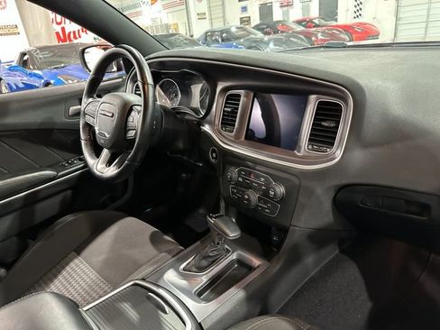 Used 2020 Dodge Charger Scat Pack image 15