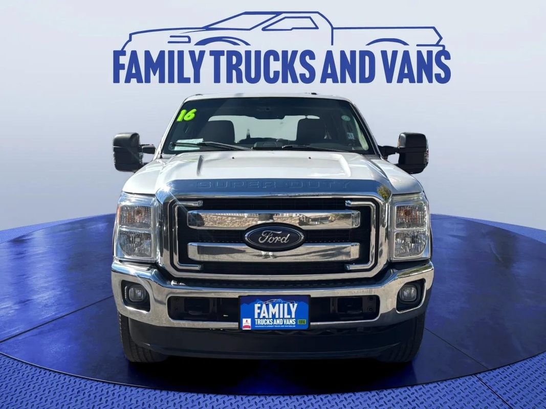 Used 2016 Ford F250 Lariat w/ Lariat Ultimate Package AWD/4WD image 8