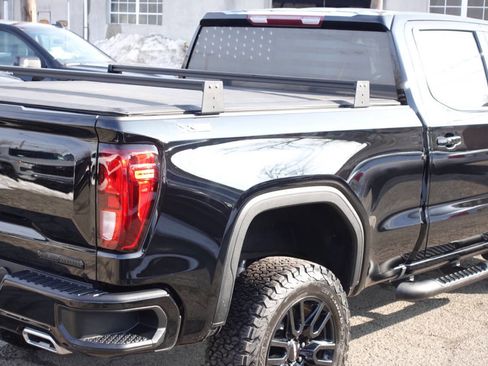 Used 2023 GMC Sierra 1500 Elevation w/ X31 Off-Road Package AWD/4WD image 11