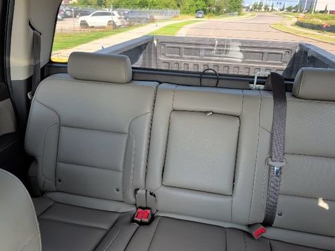 Used 2018 GMC Sierra 2500 SLT w/ Duramax Plus Package AWD/4WD image 26