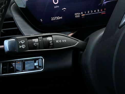 Used 2024 Buick Envision Sport Touring image 39