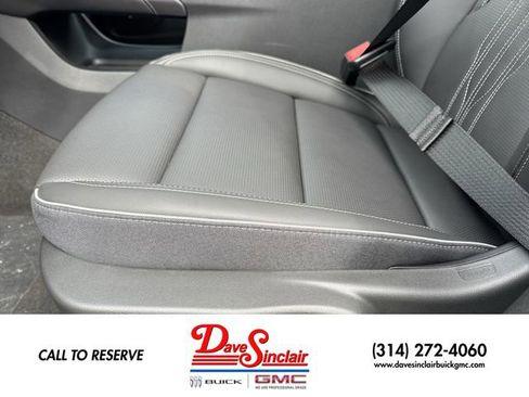 New 2026 Buick Envision Avenir AWD/4WD image 12