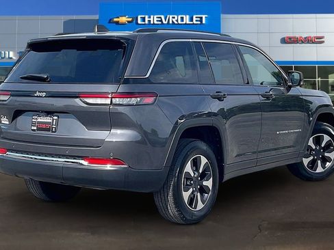 Used 2023 Jeep Grand Cherokee 4WD 4xe image 6