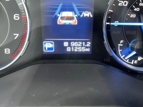 Used 2019 Subaru Ascent Touring AWD/4WD image 18