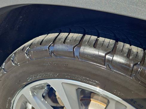 Used 2019 BMW X3 xDrive30i w/ Premium Package image 32