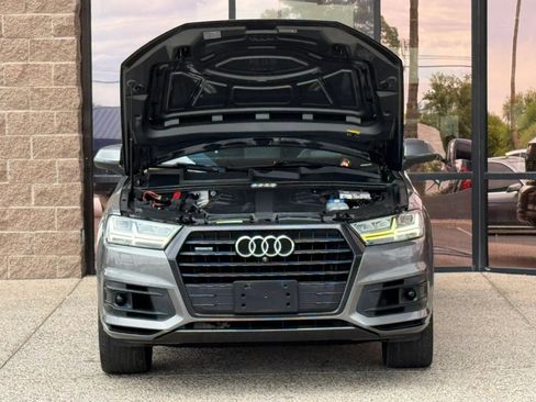 Used 2017 Audi Q7 3.0T Prestige w/ Prestige Package image 21