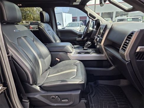 Used 2018 Ford F150 Platinum w/ Equipment Group 701A Luxury image 20