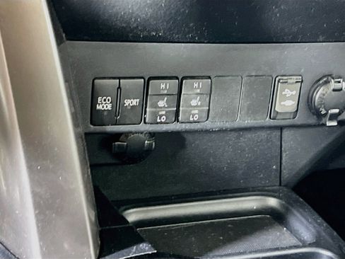 Used 2018 Toyota RAV4 Limited w/ All Weather Liner Package AWD/4WD image 20