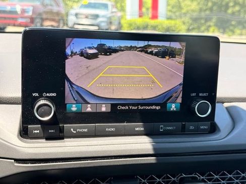 Used 2023 Honda Accord EX image 35