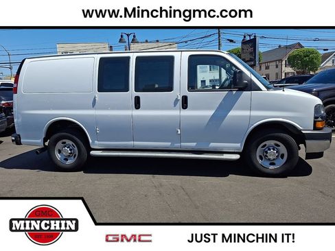 Certified 2024 Chevrolet Express 2500 w/ Driver Convenience Package RWD image 7