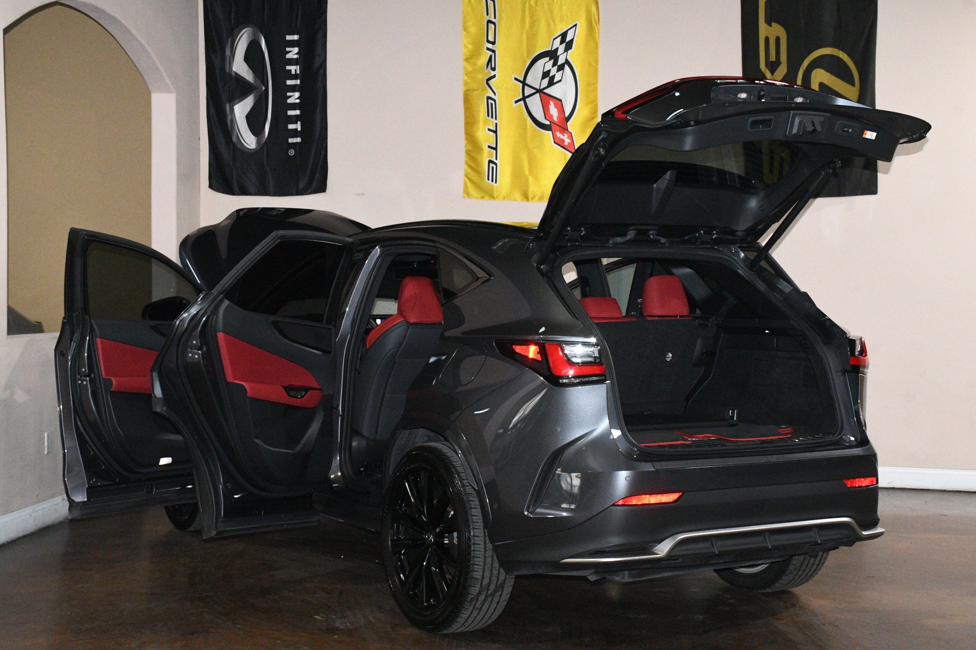 Used 2025 Lexus NX 450h+ F Sport w/ Accessory Package (Z2) AWD/4WD image 92