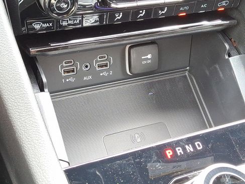 New 2025 Jeep Grand Cherokee L Altitude image 12