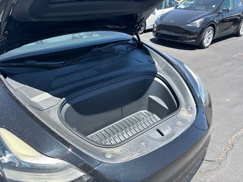 Used 2021 Tesla Model Y Long Range AWD/4WD image 26