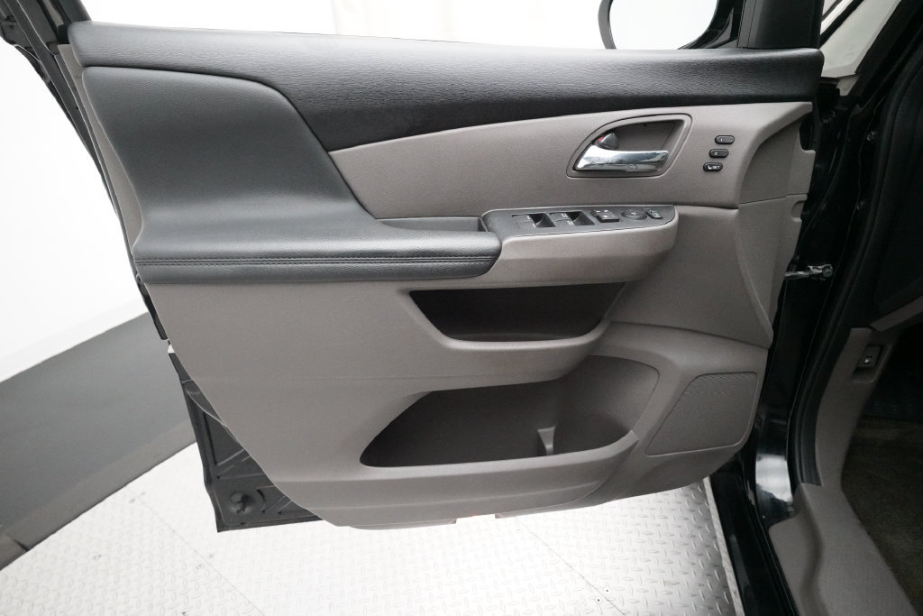 Used 2016 Honda Odyssey Touring image 31