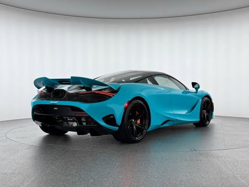 New 2026 McLaren 750S image 6