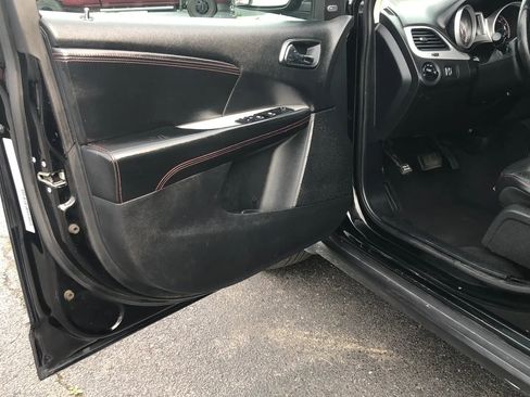 Used 2015 Dodge Journey R/T image 9