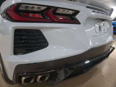 Used 2020 Chevrolet Corvette Stingray Premium Conv w/ 3LT Preferred Equipment Group RWD image 20