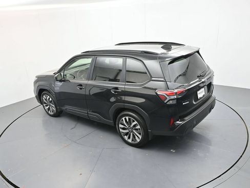 Certified 2025 Subaru Forester Touring w/ Popular Package - Touring AWD/4WD image 29