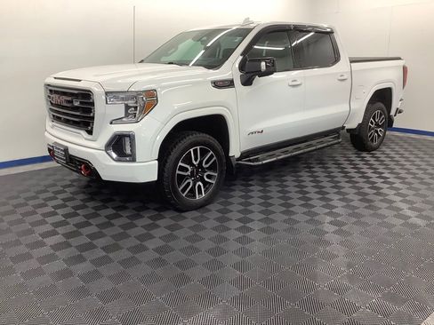 Used 2022 GMC Sierra 1500 AT4 w/ AT4 Premium Package AWD/4WD image 1