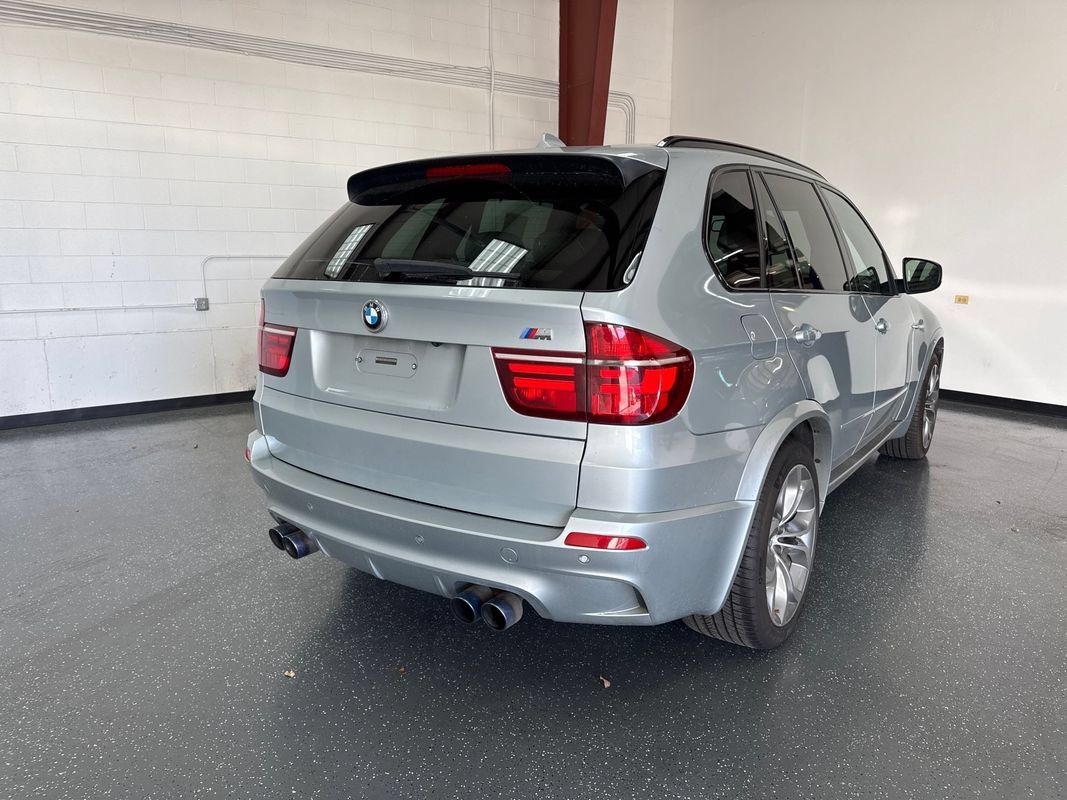 Used 2011 BMW X5 M AWD/4WD image 4