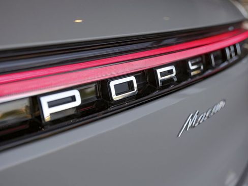 New 2025 Porsche Macan image 14