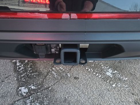 Used 2024 Volkswagen Atlas SE image 33